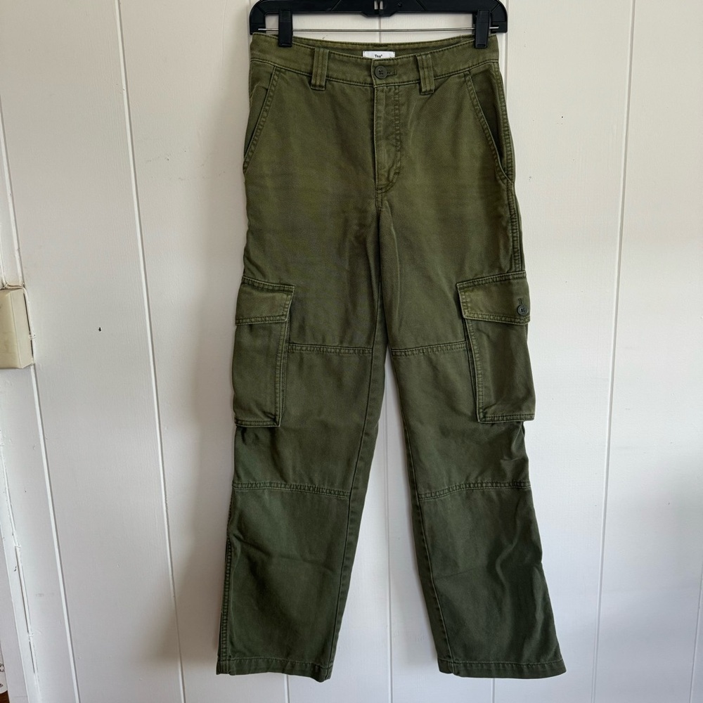 TNA Aritzia Camo Green Cargo Pants 0